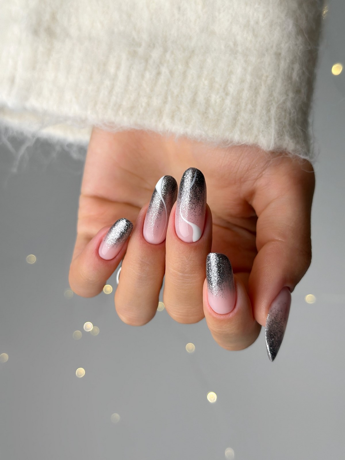 Зимний маникюр в январе 2026: новые тренды месяца