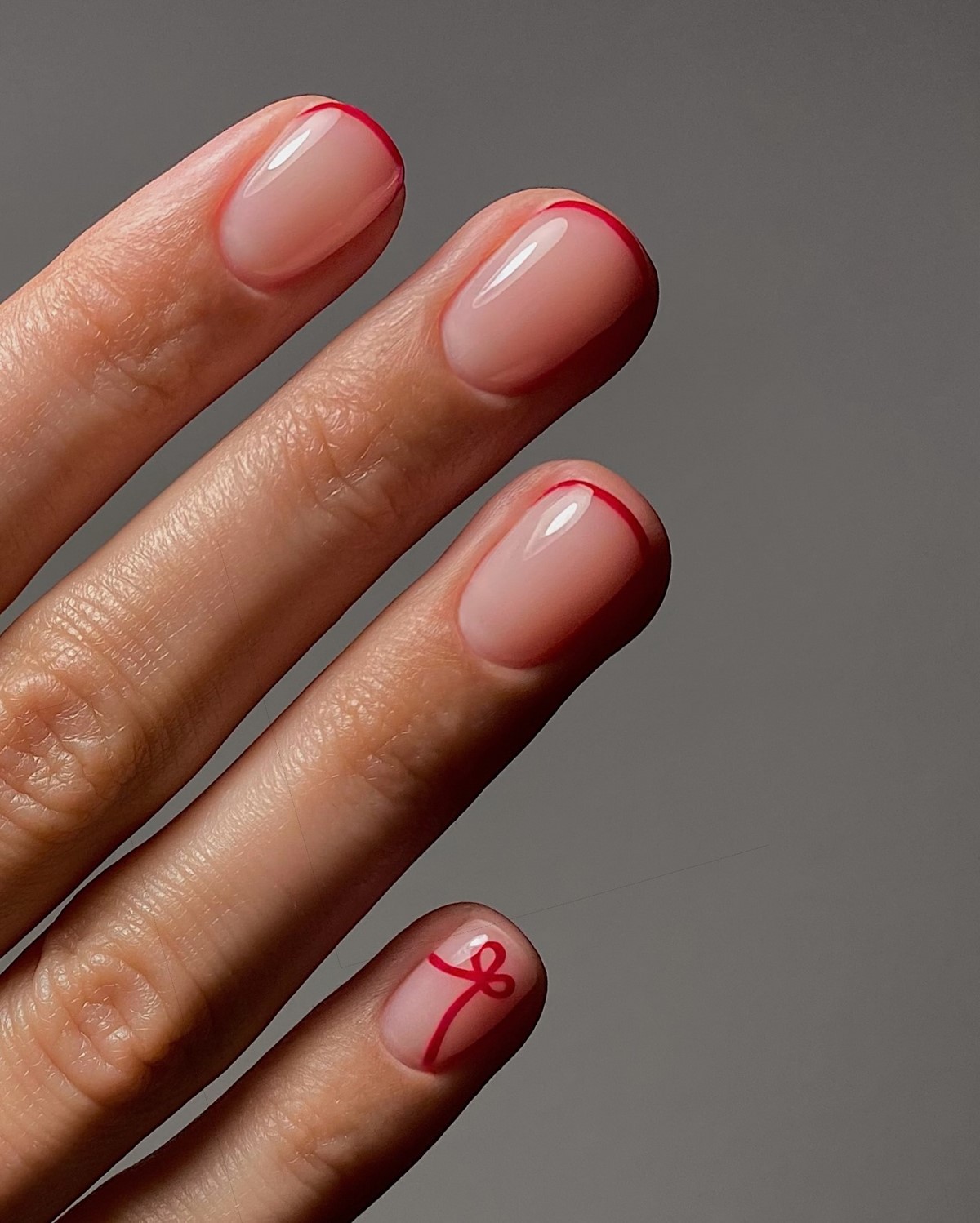 Новинки френч-маникюра 2026: шикарные зимние дизайны