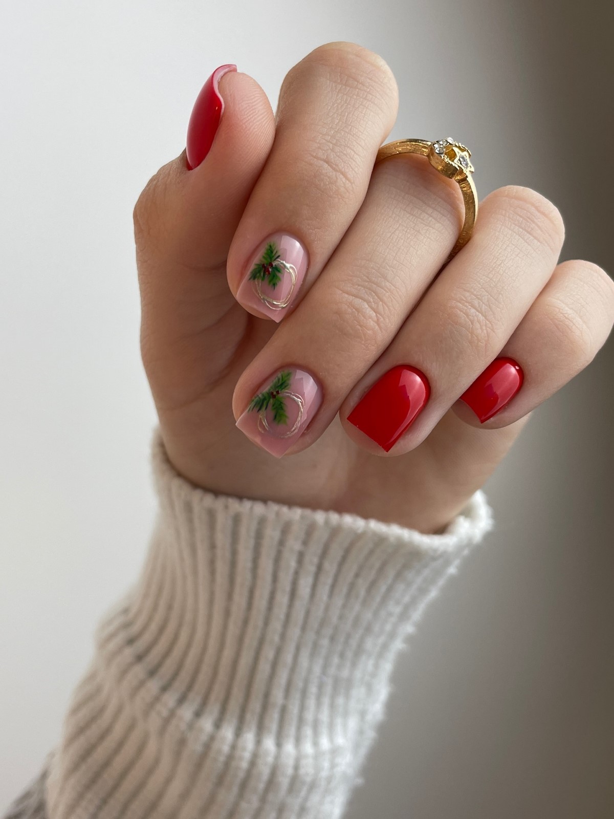 Зимний маникюр в январе 2026: новые тренды месяца