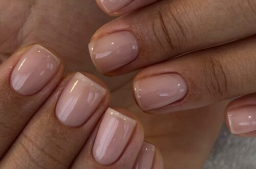 Маникюр без маникюра на февраль 2026, который влюбляет