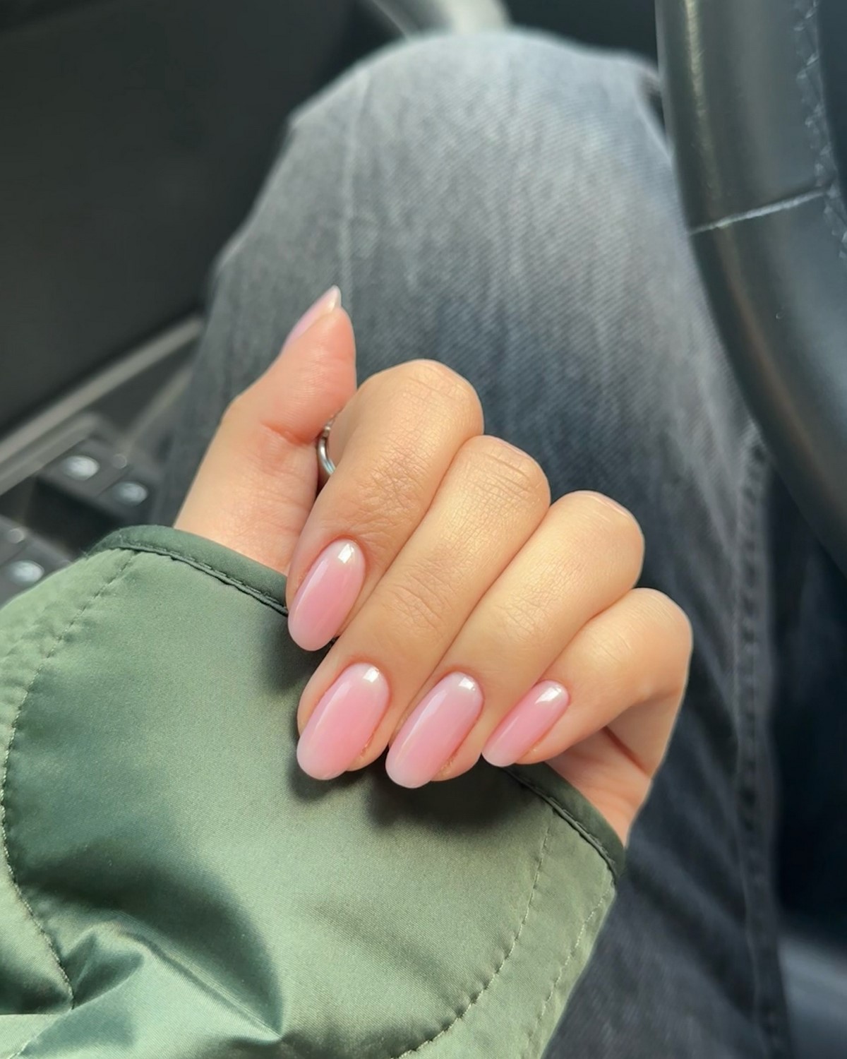 Маникюр без маникюра на февраль 2026, который влюбляет