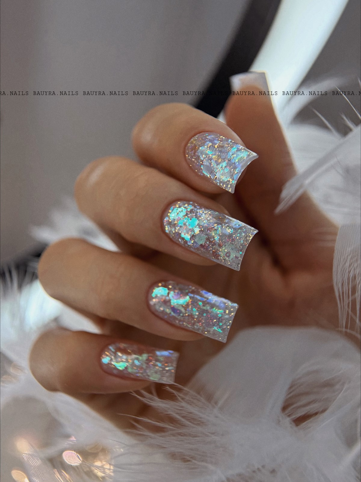 Нежный маникюр в феврале 2026: эстетика легкости и тепла