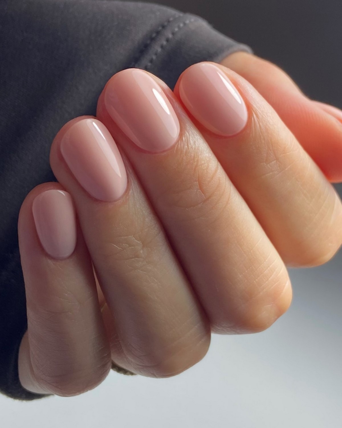 Универсальный маникюр, который не подводит