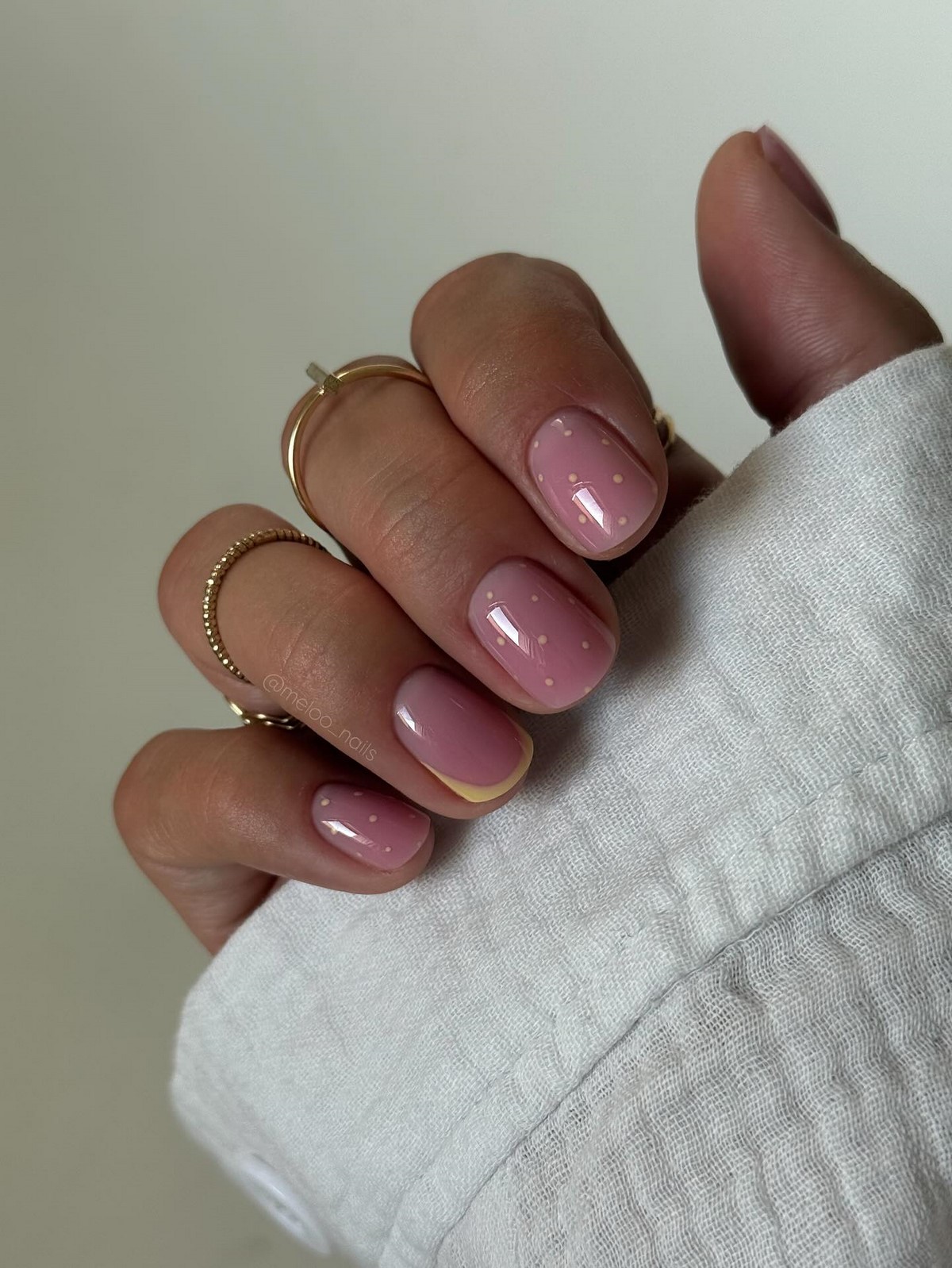 Маникюр на весну 2026, который выглядит дорого