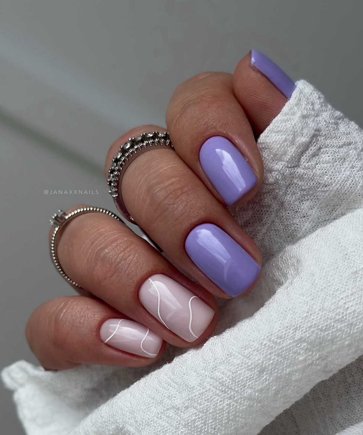 Маникюр на весну 2026, который выглядит дорого