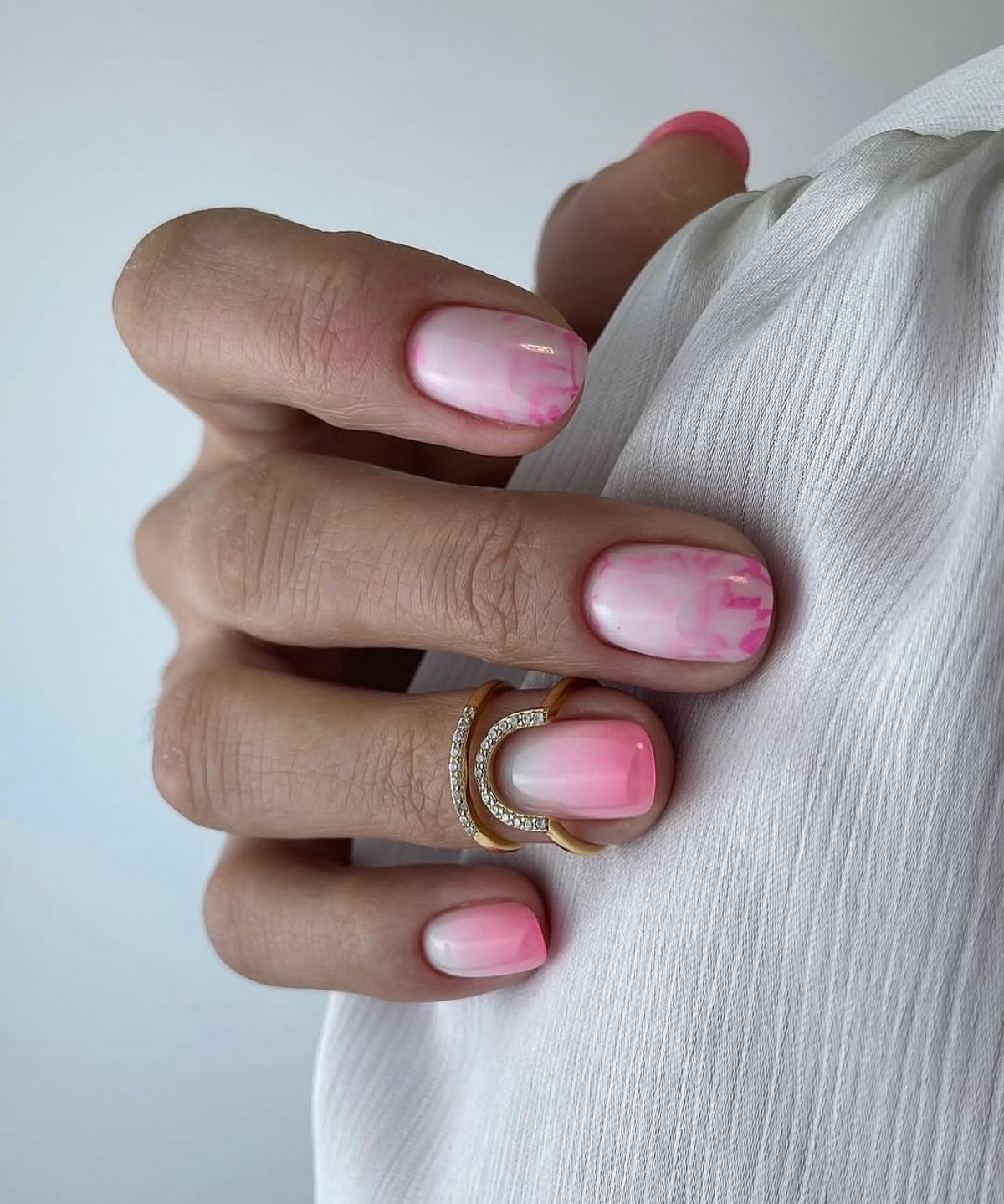 Почему маникюр быстро теряет вид: 6 частых причин, о которых молчат мастера