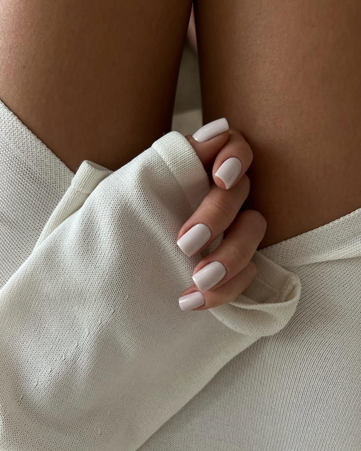 Почему маникюр быстро теряет вид: 6 частых причин, о которых молчат мастера