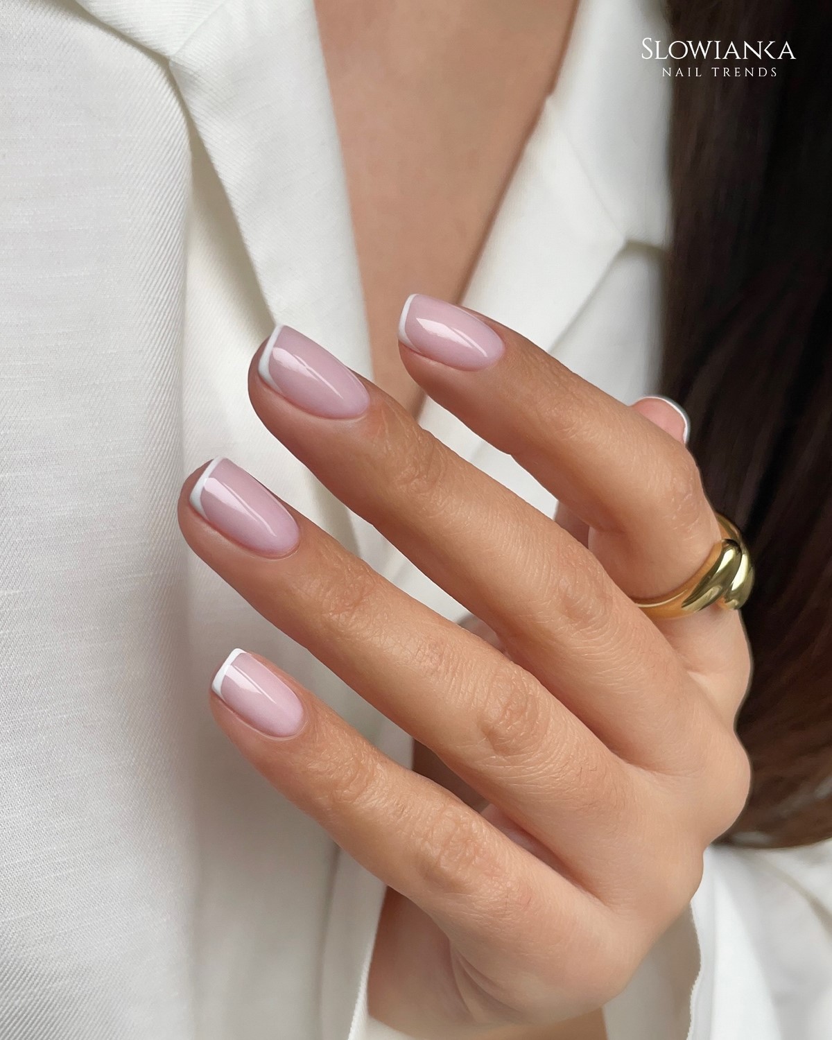 Френч на весну 2026: аккуратный маникюр, который носят чаще всего